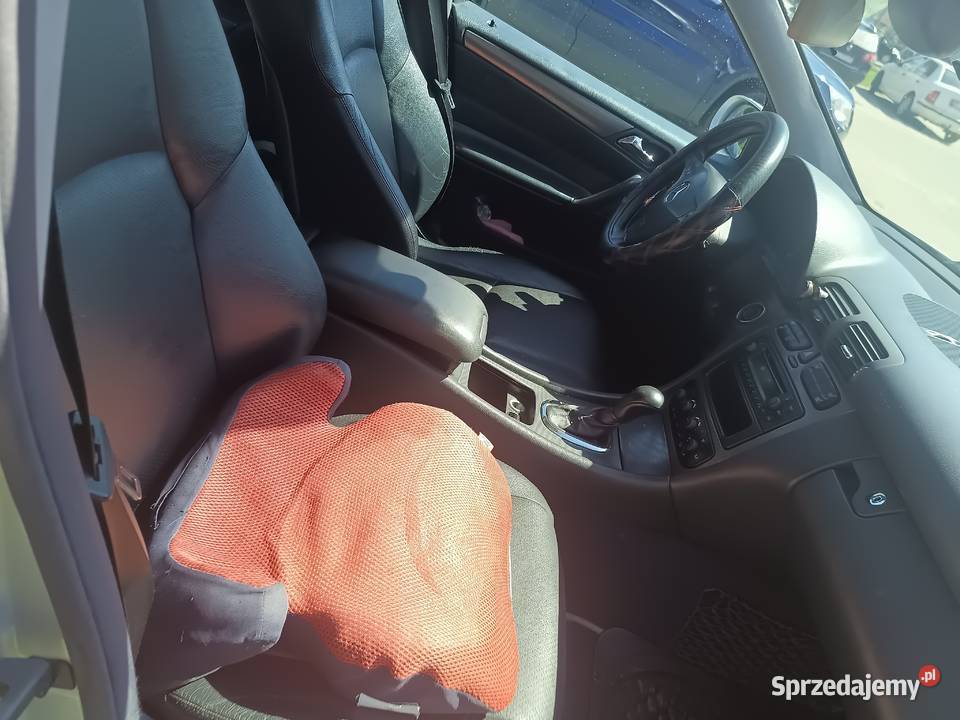 MercedesBenz C200 kombi srebrny