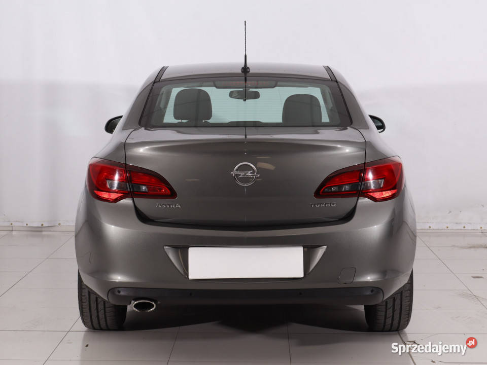 Opel Astra 14 T Sedan / Limuzyna mazowieckie Piaseczno