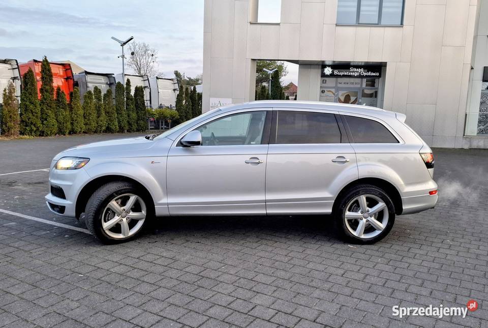 Audi Q7 30TFSI tempomat ACCkeylessnowy 333KM Gniezno