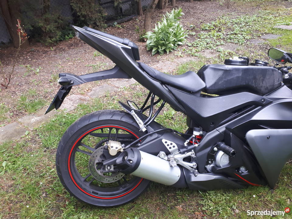 Yamaha Yzf R125 uszkodzona sprowadzony Yamaha sprzedam