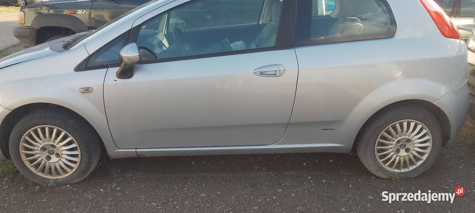 Fiat Grande Punto 13 JTD 2007 uszkodzony Leśce