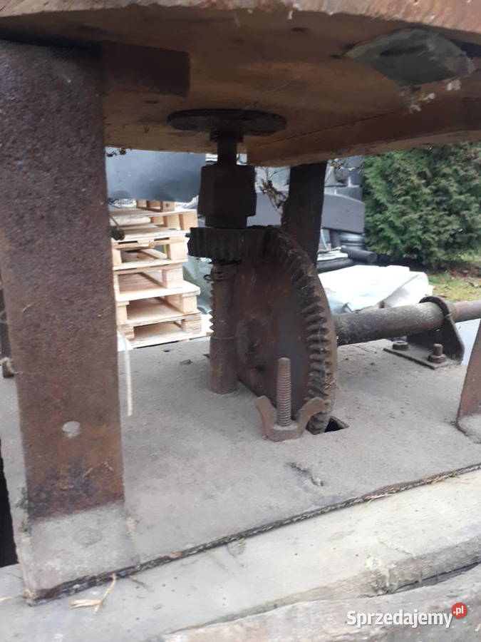 Zarna młynek do zboża zabytek Golczowice