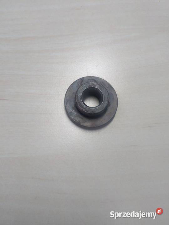H215457 Tuleja John Deere sprzedam