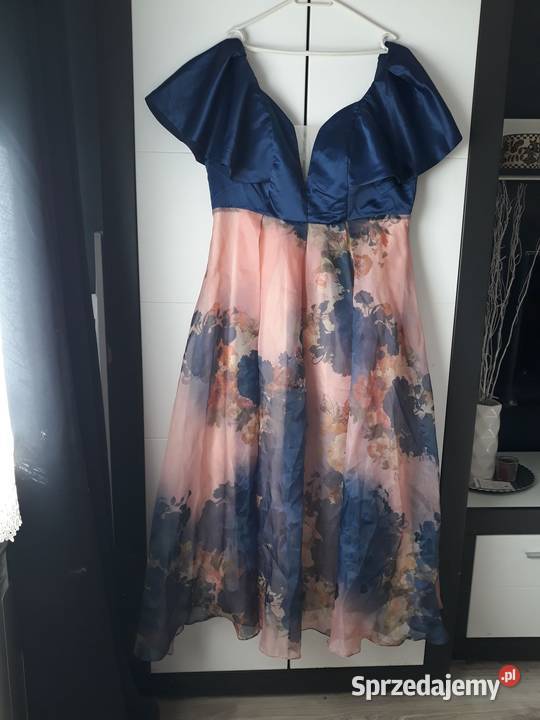 sukienki wieczorowe koktajlowe i na co dzień