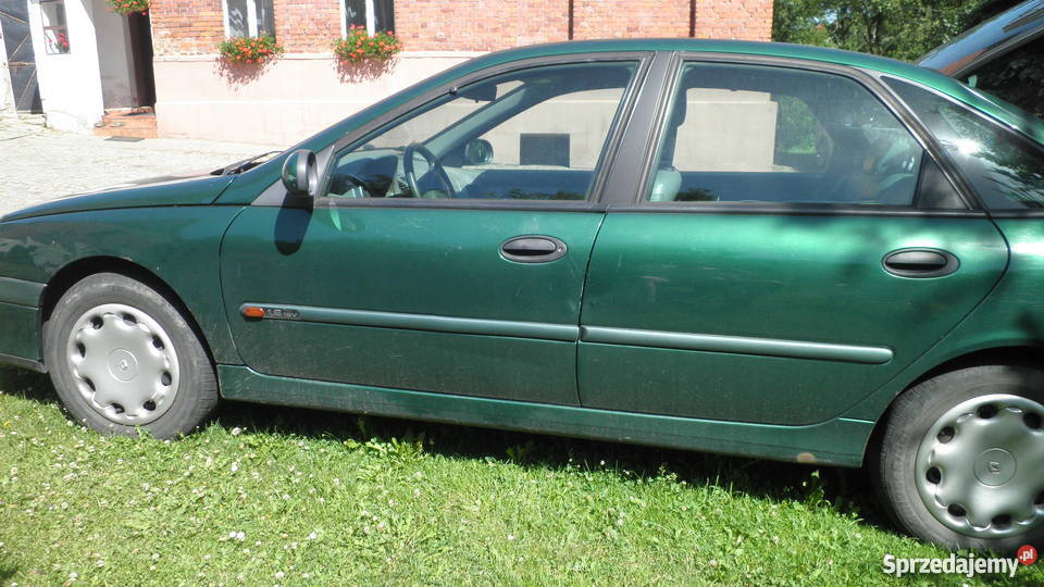 Części Renault Laguna I klapa skrzynia zderzak części blacharskie Głuszyca