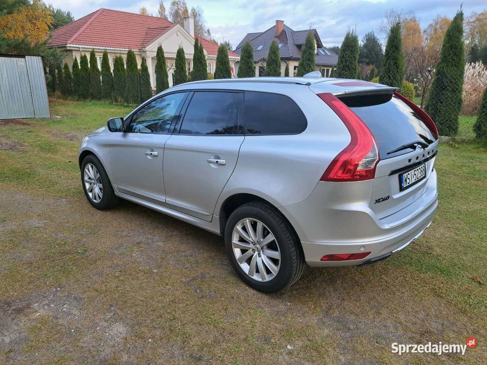 Volvo XC60 30 T6 benzyna Kotuń