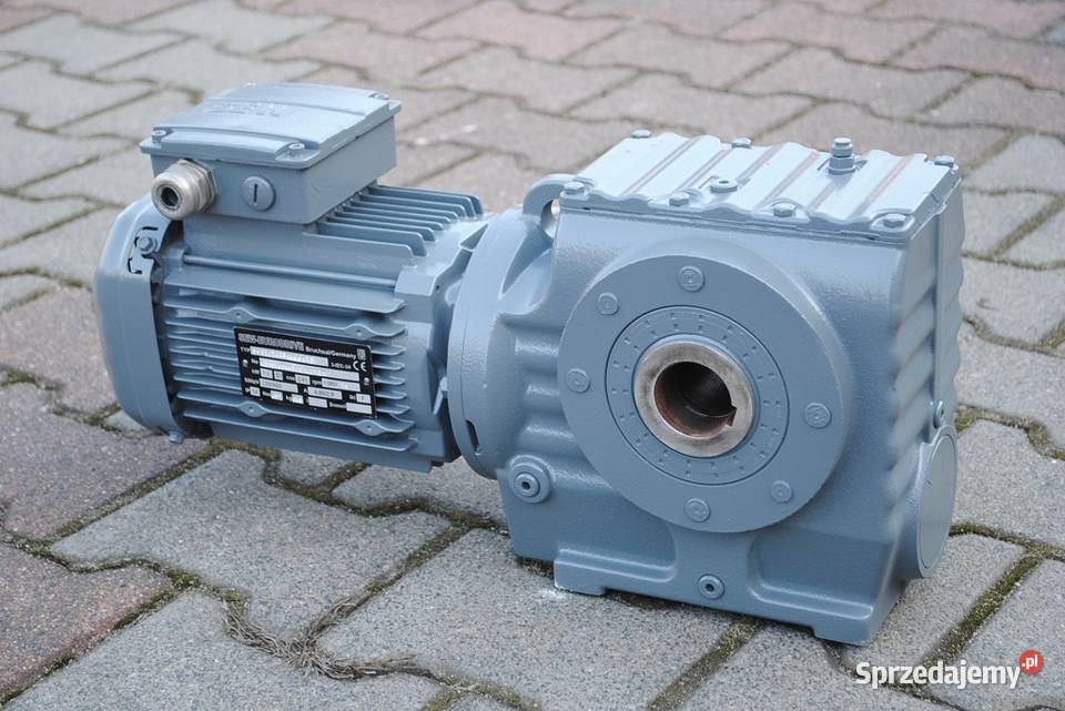 Motoreduktor kątowy 11kw 19obrmin firmy SEW Kargowa