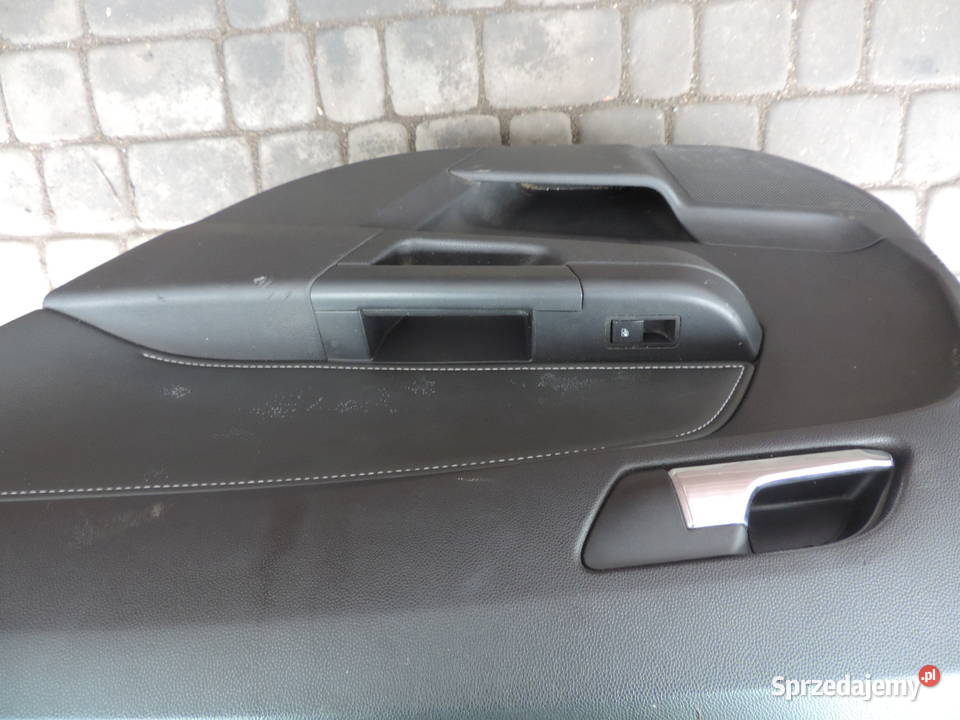 DRZWI PRAWE TYLNE OPEL ASTRA 3 H KOMBI Z157 Rok produkcji 2006 Nowy Sącz