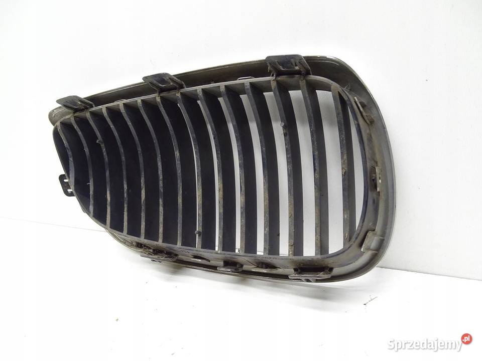 ATRAPA GRILL NERKA LEWA PRZÓD PRZEDNIA BMW E90 osobowe