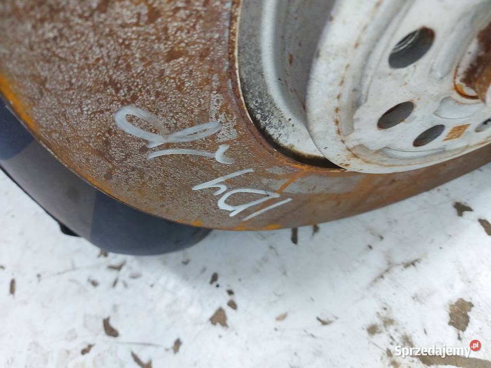 VW ID4 11A 2024r SUV 5D ZWROTNICA LEWA PRZÓD osobowe sprzedam