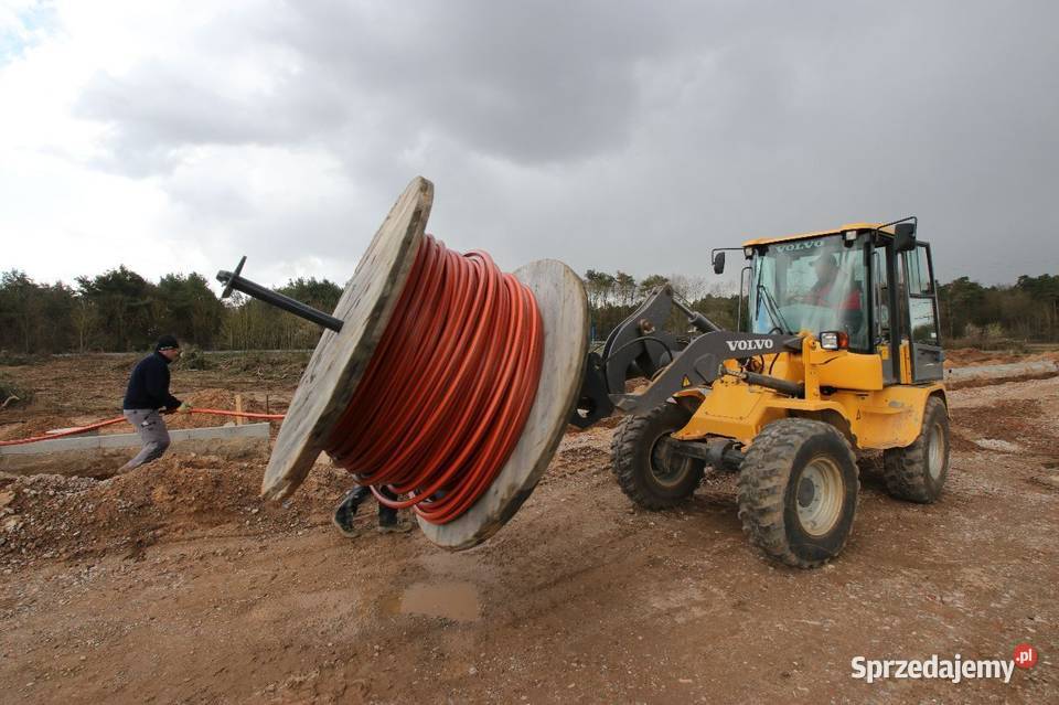 Trzpień obrotowy WOLF do podnoszenia bębnów Jarocin sprzedam
