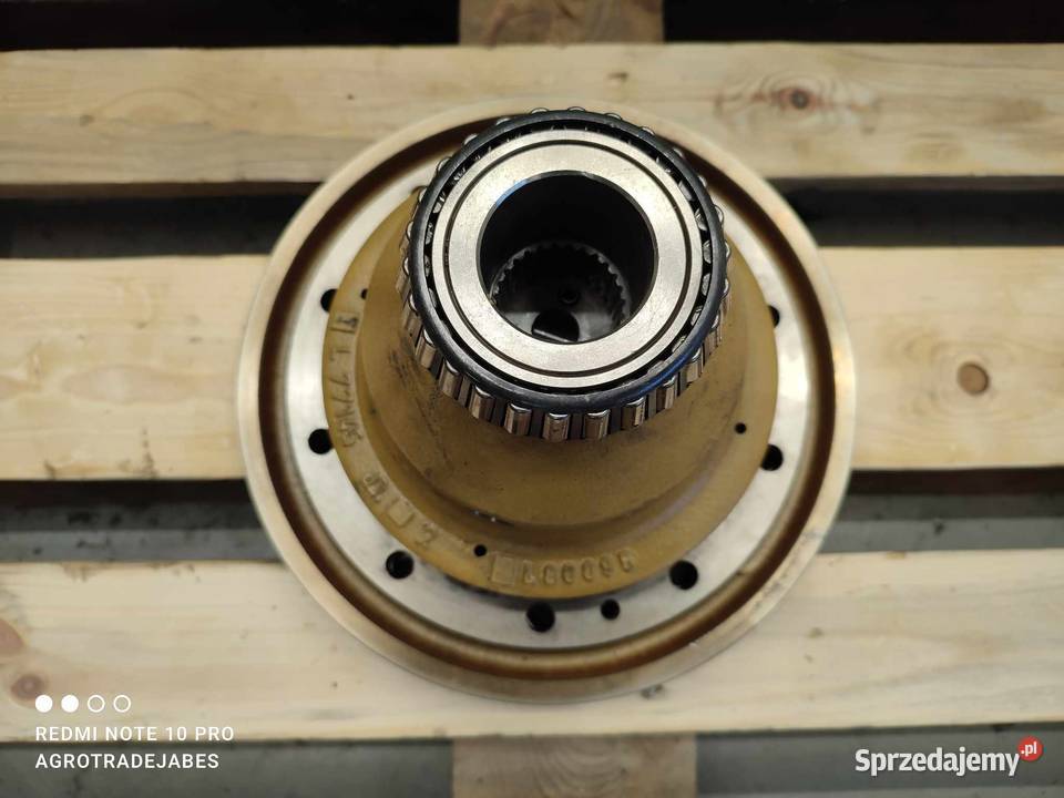 Mechanizm różnicowy John Deere 6300 L77145 Części wielkopolskie Wilkowo