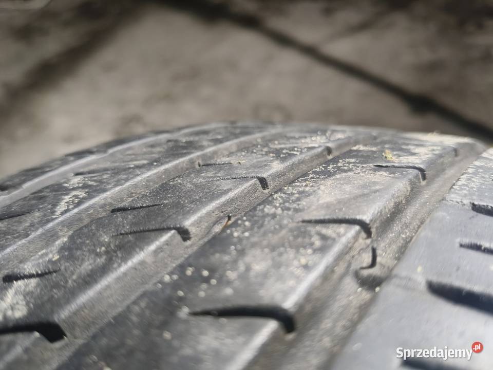 Sprzedam oryginalne felgi z oponami 16 Dacia