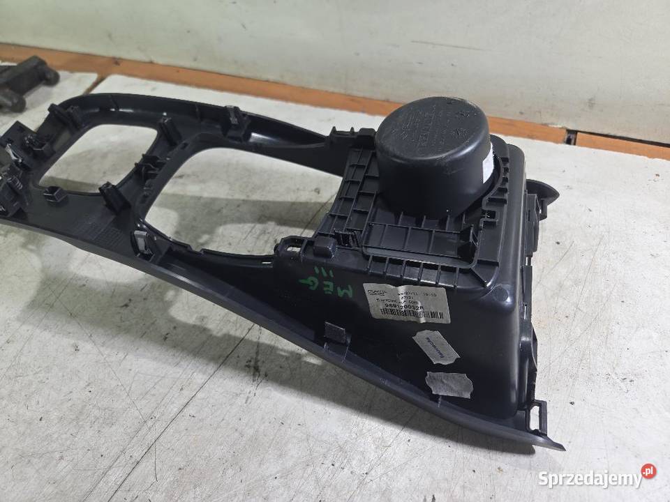 TUNEL ŚRODKOWY RENAULT MEGANE III 969120032R Sprężyny gazowe