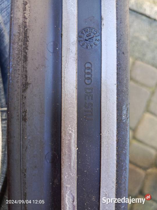 LISTWY PROGOWE KOMPLET AUDI A6 C6 KOMBI 0408 R Jaworzno
