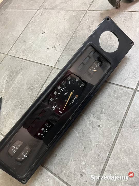 Licznik prędkościomierz GAZ 2410 osobowe Pilzno