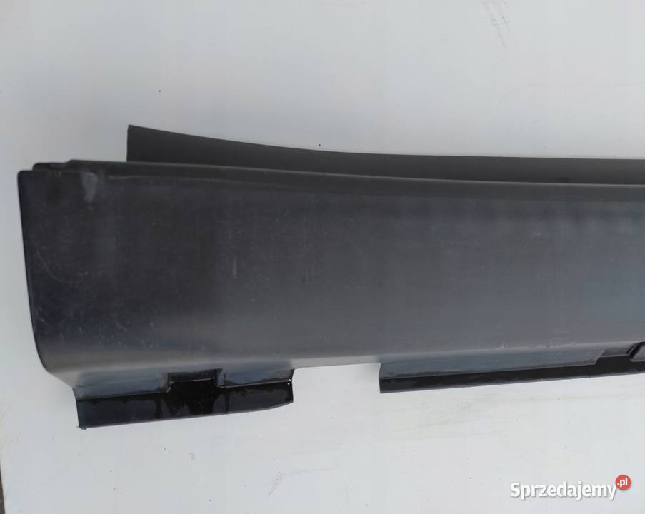 LISTWA PROGOWA PRAWA INFINITI FX35 FX45 20032006 Nowy Tomyśl