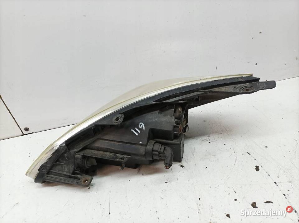 LAMPA PRZÓD PRAWA EUROPA Hyundai i10 I 20082013