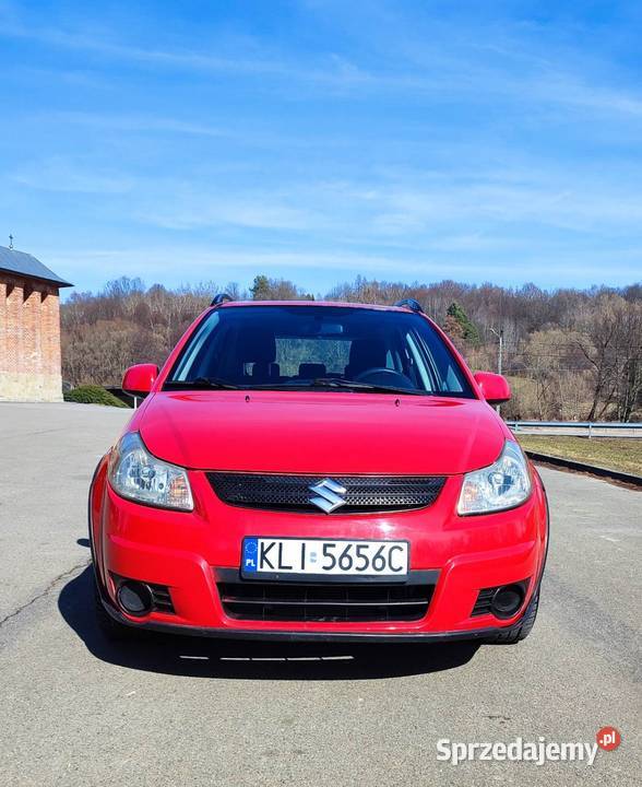 Ładny Suzuki SX4 20 benzyna z gazem 4x4 automat Domaradz