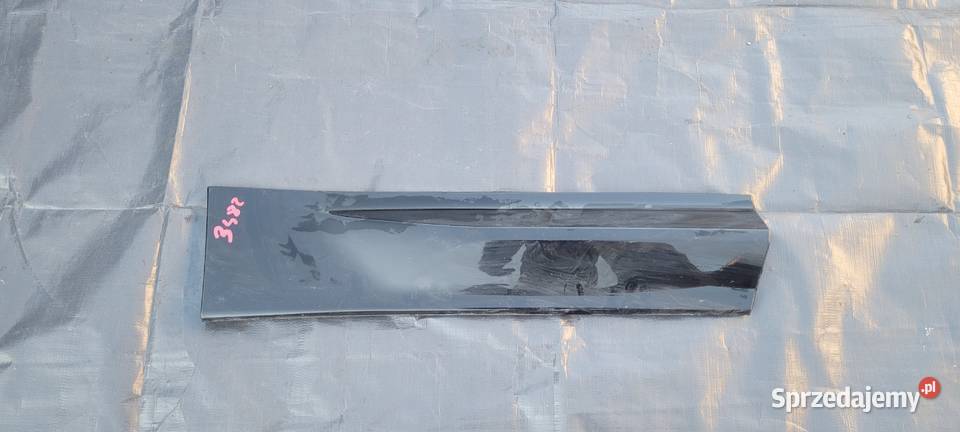 VOLVO XC60 II LISTWA DRZWI PRAWY TYŁ Ruda Śląska sprzedam