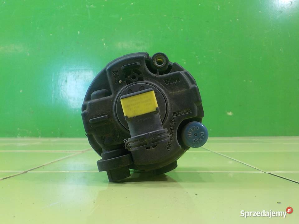 NISSAN JUKE I F15 15 DCI 12r 5D halogen prawy Suków sprzedam