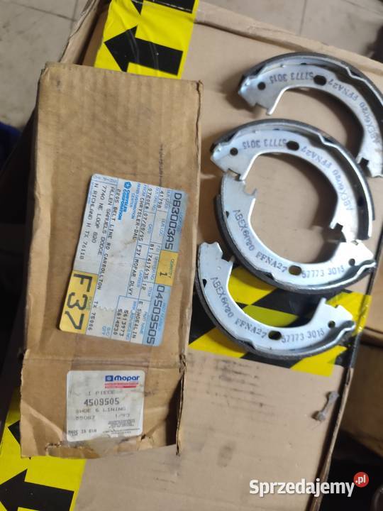 Komplet szczęk hamulca postojowego MOPAR Gościeradów Ukazowy