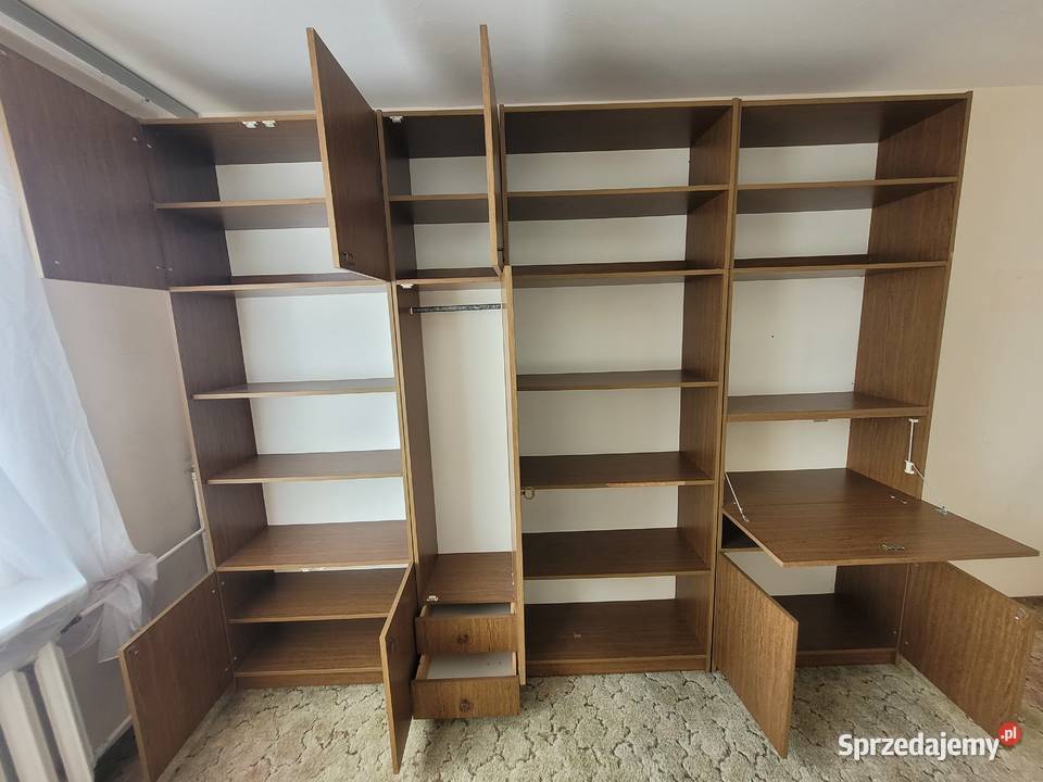 Zestaw brązowych mebli mebloscianka szafy barek Płock