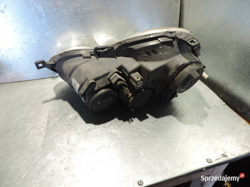 VW POLO IV 9N LAMPA PRAWA PRZEDNIA PRAWY PRZÓD Nowy Sącz