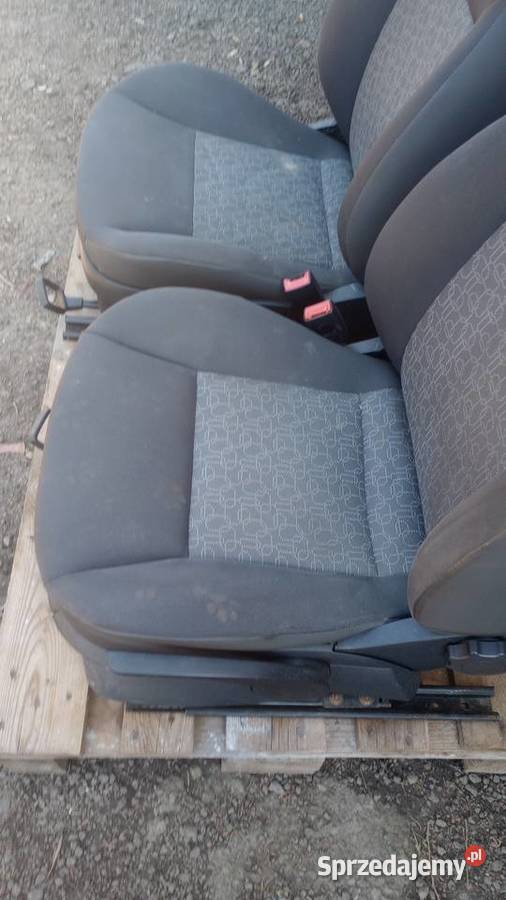 Fotele siedzenia seat Ibiza 3 5 drzwiowy Słomniki sprzedam