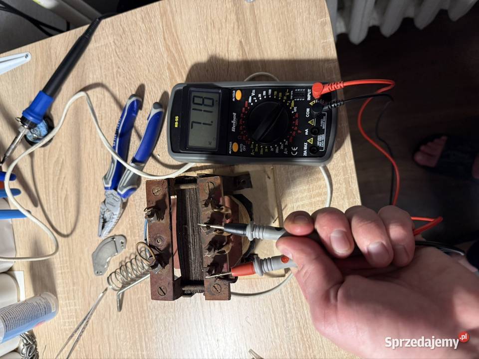 Stary transformator wielonapieciowy łódzkie Łódź sprzedam