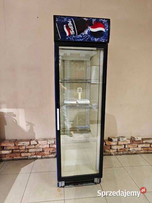 Chłodziarka sklepowa Helkama przeszklona 410L Góra