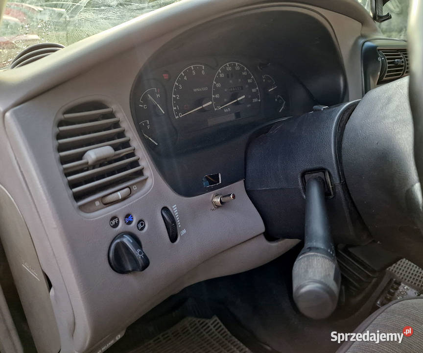 FORD RANGER 23 BENZYNA KLASYK UŻYTKOWY Warszawa