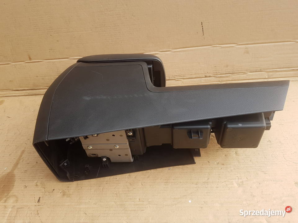 Subaru Forester 3 SH tunel środkowy podłokietnik Legnica sprzedam