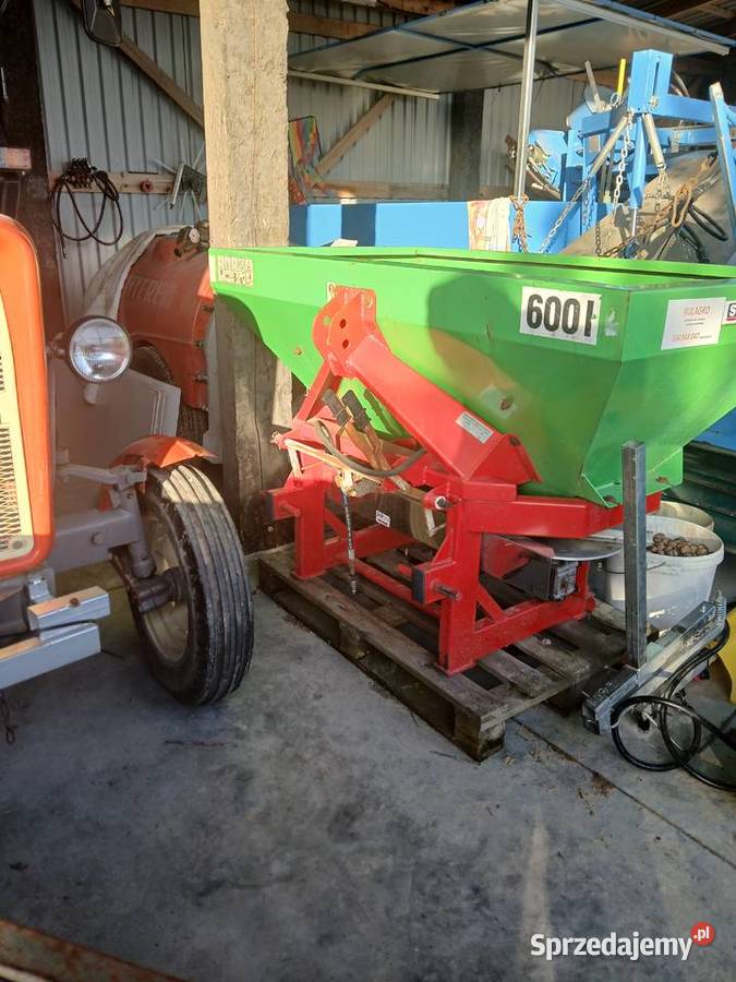 Rozsiewacz nawozu STRUMYK Rozsiewacze nawozów Tarnogród sprzedam