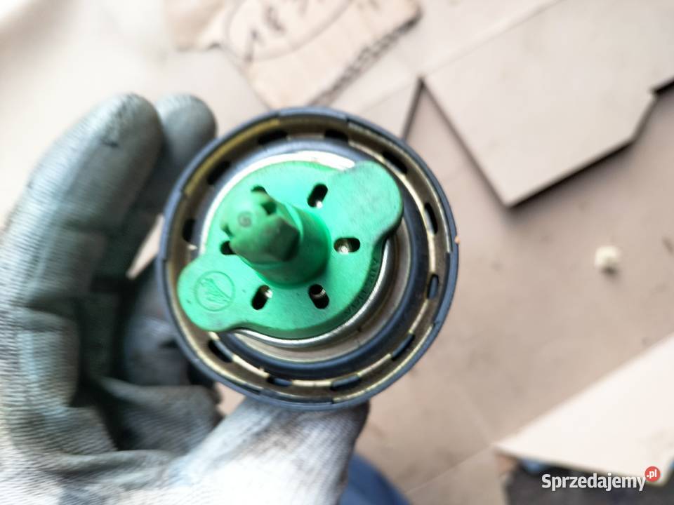 BMW E46 KOREK ZBIORNIKA PALIWA BAKU