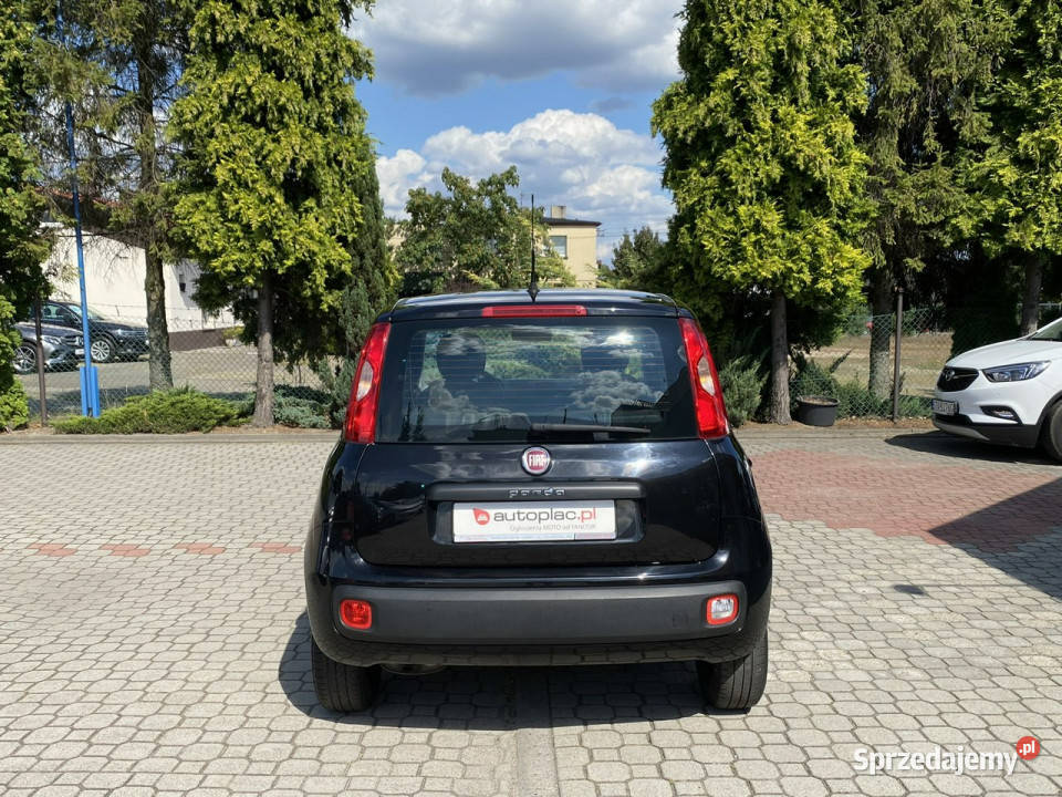 Fiat Panda 12 69 Klima Gwarancja III 2011 czarny Tarnowskie Góry sprzedam