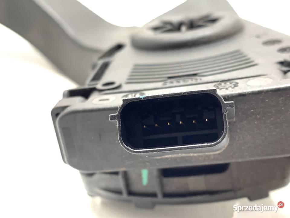 POTENCJOMETR GAZU CHRYSLER 300C 04861716AA 30 sprzedam