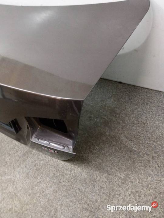 KLAPA TYŁ SEDAN LH8Z VW Volkswagen Jetta VI 2010