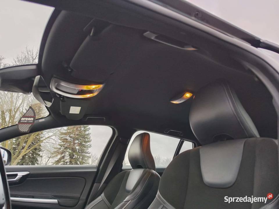 Volvo V60 20 Diesel RDesign Półskóra Navi w