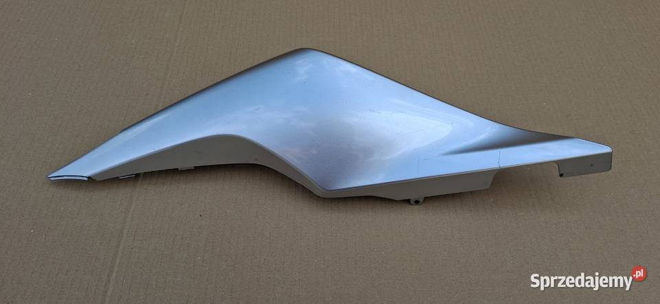 HONDA VFR 1200F OGON PRAWY ZADUPEK OWIEWKA PRAWA Bieleń
