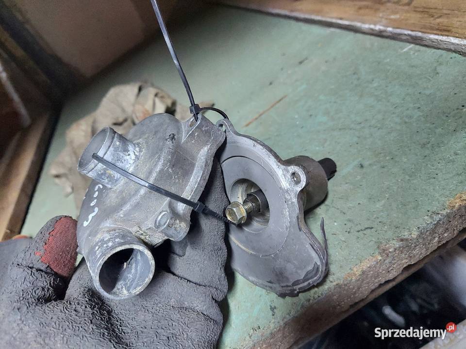 Suzuki RF 600 pompa wody wirnik obudowa RF600 Jelenia Góra