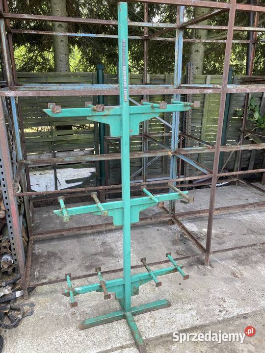 Regał stojak wystawowy na felgi Baranowo