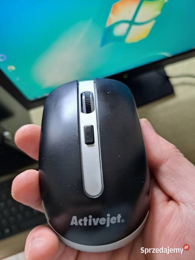 Kompletny zestaw PC Komputer monitor klawiatura Zabrnie