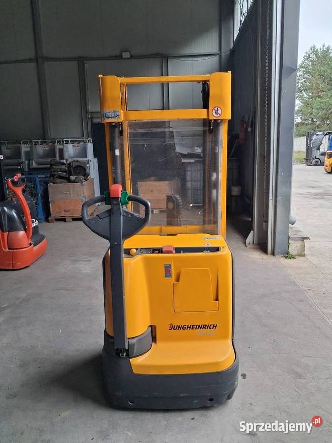 Paleciak elektryczny Jungheinrich EJC 212 400