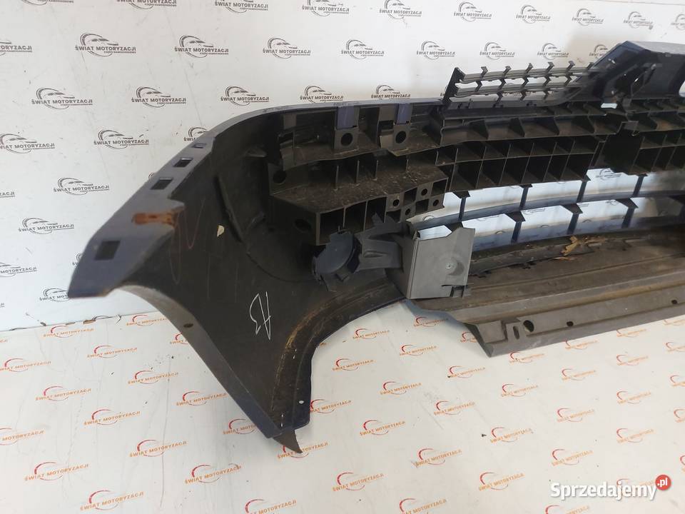 RENAULT CLIO II 02r HB zderzak przód 8200074471