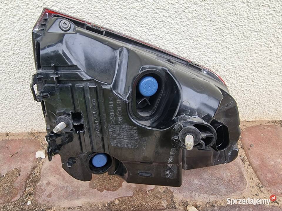 Lampa tył prawa Porsche Cayenne 7P Lift Europa Kielce sprzedam