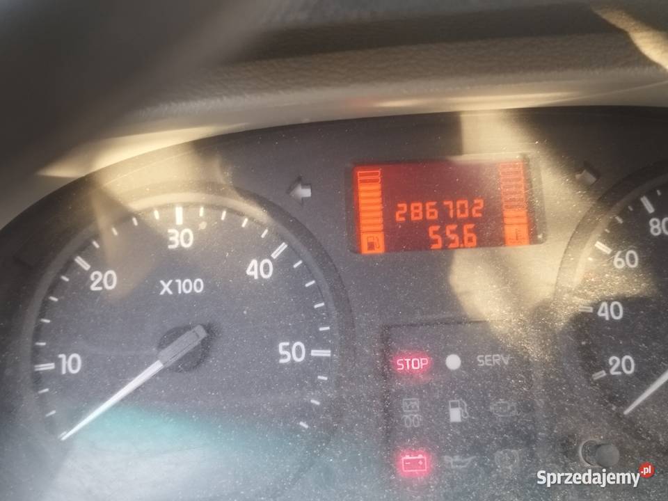 renault master 28600km