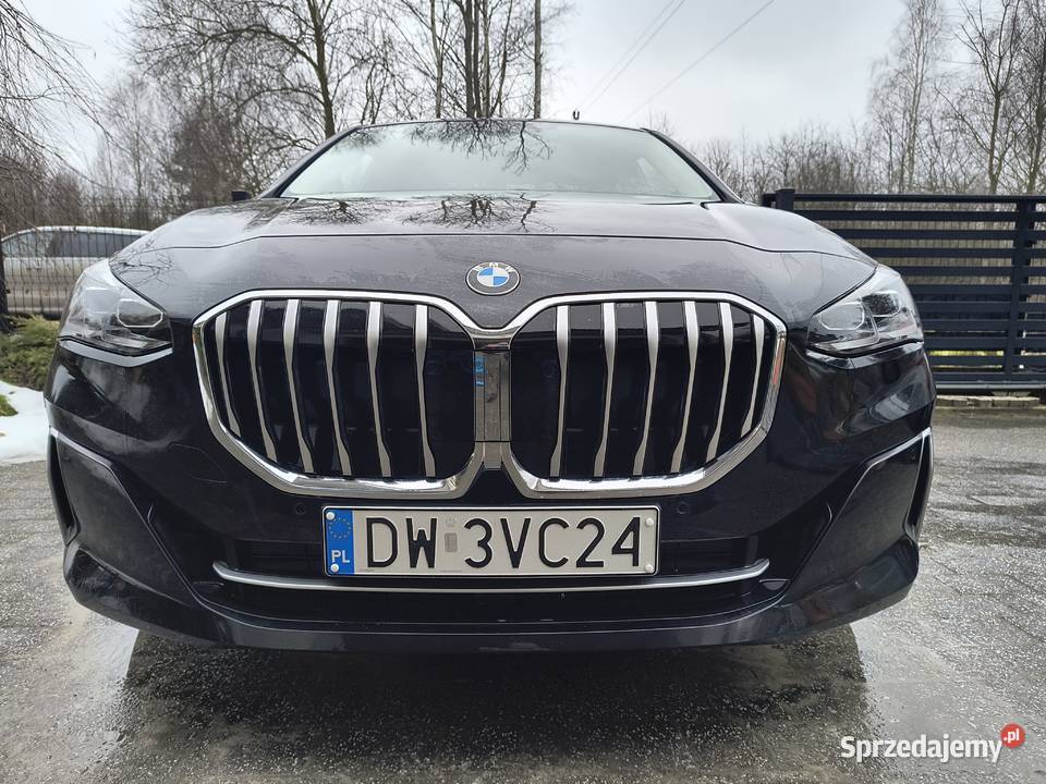 BMW seria 2 gran tourer Luxury Line Salon serwis Rok produkcji 2023 Kielce sprzedam