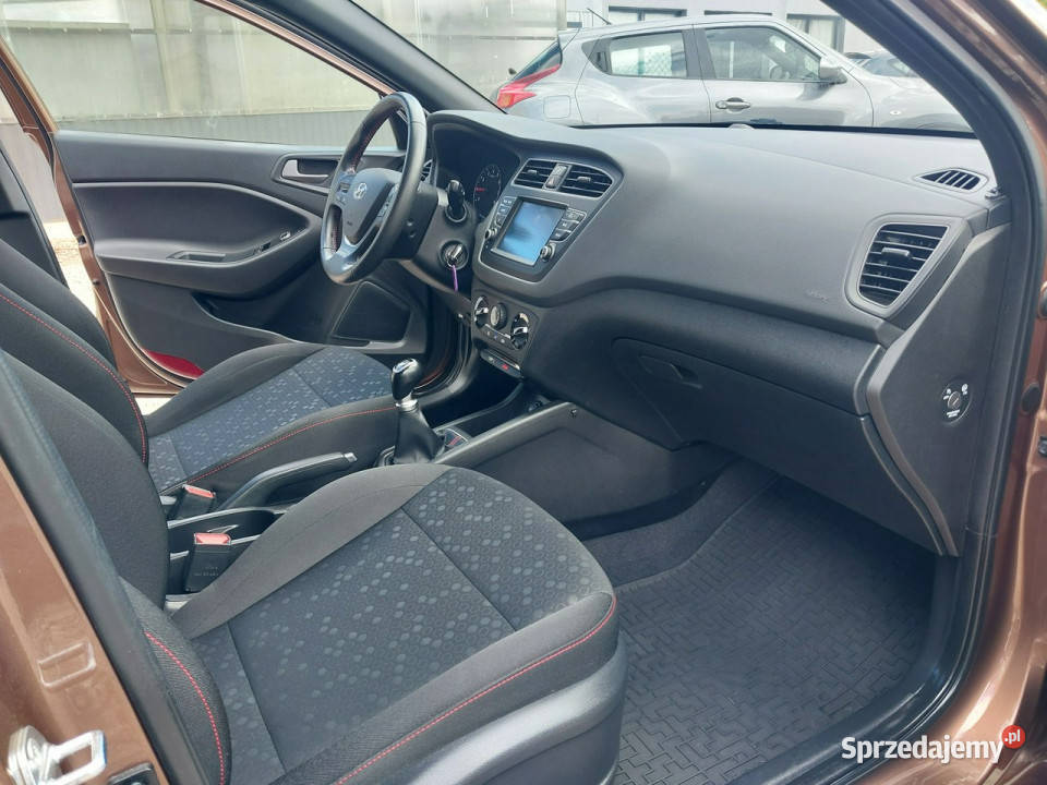 Hyundai i20 SALON 1 wł 100 bezwypadkowy Kamera wielofunkcyjna kierownica Warszawa sprzedam
