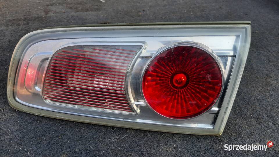 lampa tylna prawa w klapę Mazda II DY lift FL Dębno